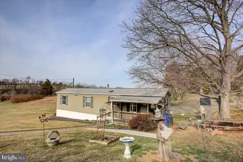 10102 Old Liberty Rd, Frederick, MD 21701 photo 3