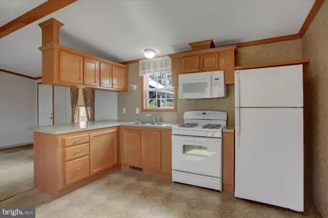 10102 Old Liberty Rd, Frederick, MD 21701 photo 9
