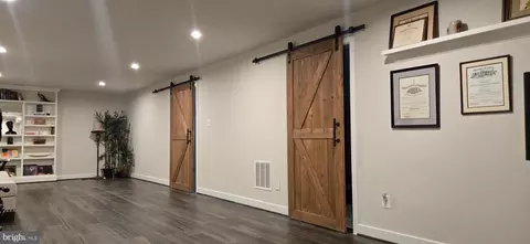 Entry Way - 6005 Calla Pl, Frederick, MD 21703 photo 12 of 15