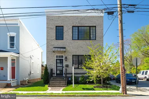 332 Madison St, Frederick, MD 21701 photo 1