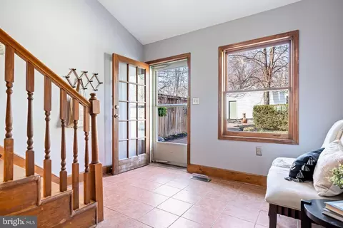 Entry Way - 101 W 4th St, Frederick, MD 21701 photo 8 of 17