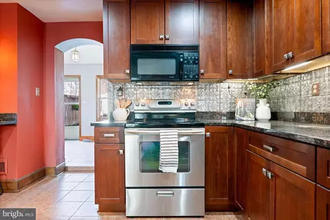 Kitchen - 101 W 4th St, Frederick, MD 21701 photo 5 of 5