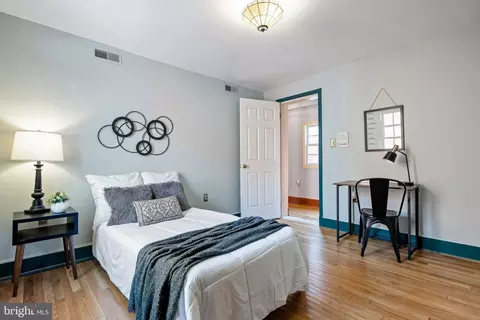 Bedroom - 101 W 4th St, Frederick, MD 21701 photo 2 of 8
