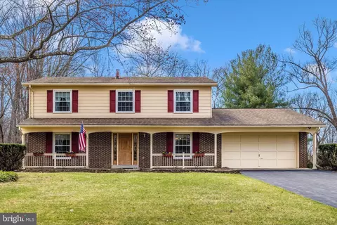 8611 Burnt Hickory Cir, Frederick, MD 21704