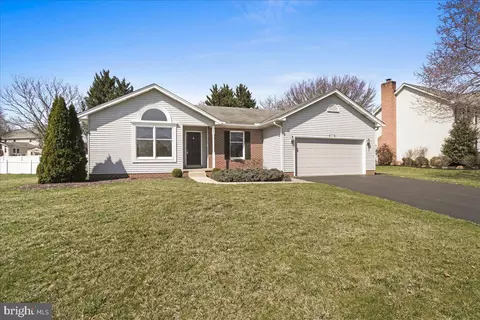 307 Silver Crest Dr, Walkersville, MD 21793