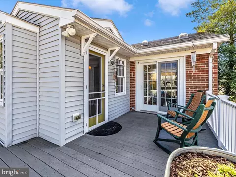 Exterior - 16 Kline Blvd, Frederick, MD 21701 photo 10 of 14
