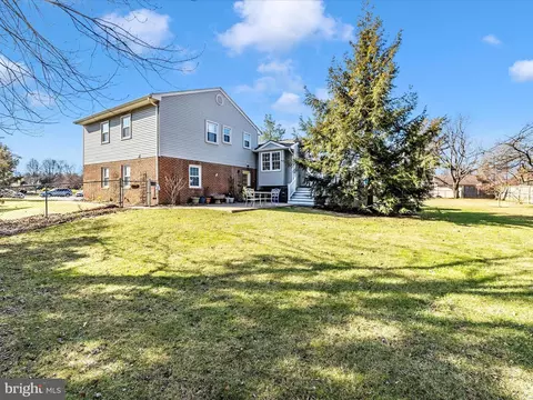 Exterior - 16 Kline Blvd, Frederick, MD 21701 photo 4 of 14