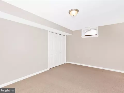 Bedroom - 7094 Autumn Leaf Ln, Frederick, MD 21702 photo 6 of 6