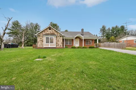 10633 Powell Rd, Thurmont, MD 21788