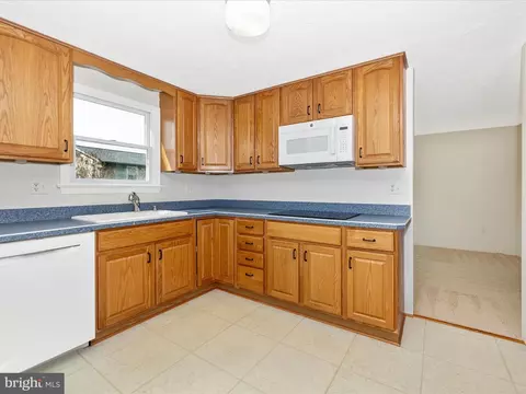 595 Old Stage Rd, Frederick, MD 21703 photo 12