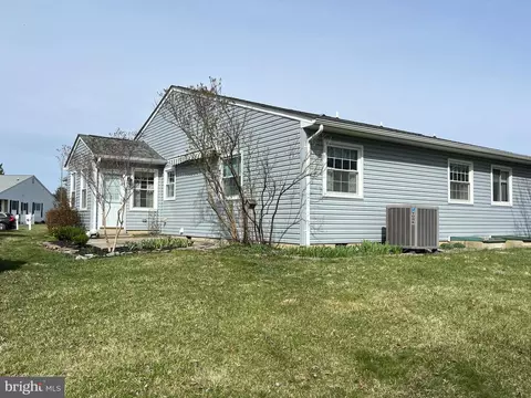7061 Catalpa Rd, Frederick, MD 21703 photo 4