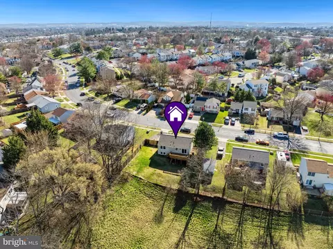 View/Area - 1335 Orchard Way, Frederick, MD 21703 photo 3 of 8