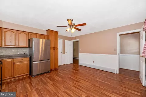 Entry Way - 509 E Main St, Middletown, MD 21769 photo 1 of 2