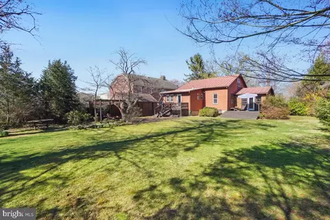 618 Wilson Pl, Frederick, MD 21702 photo 4