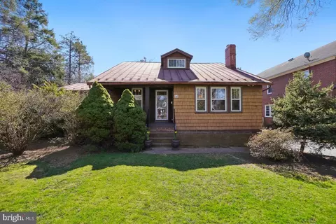 618 Wilson Pl, Frederick, MD 21702 photo 3