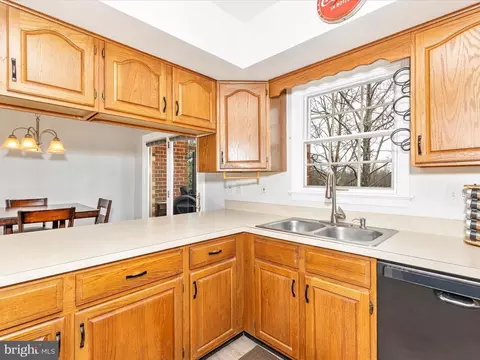 7971 Parkland Pl, Frederick, MD 21701 photo 14