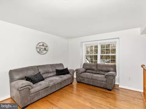 7971 Parkland Pl, Frederick, MD 21701 photo 4