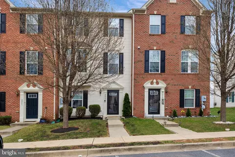 2063 Spring Run Cir, Frederick, MD 21702