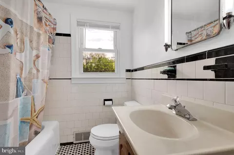 404 Biggs Ave, Frederick, MD 21702 photo 14