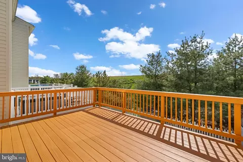 Exterior - 2061 Spring Run Cir, Frederick, MD 21702 photo 1 of 5