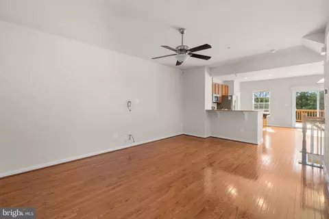 Living - 2061 Spring Run Cir, Frederick, MD 21702 photo 6 of 9