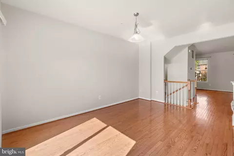 Living - 2061 Spring Run Cir, Frederick, MD 21702 photo 7 of 9