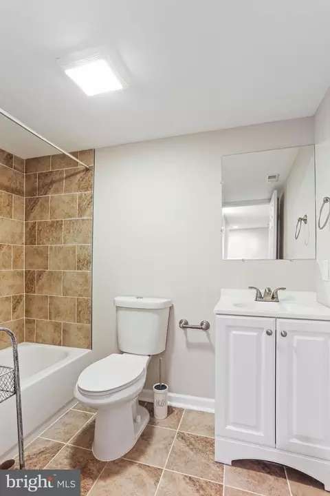 Bath - 3234 Bidle Rd, Middletown, MD 21769 photo 7 of 7