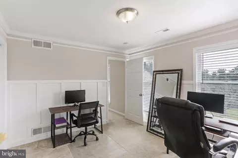 Entry Way - 3234 Bidle Rd, Middletown, MD 21769 photo 4 of 4