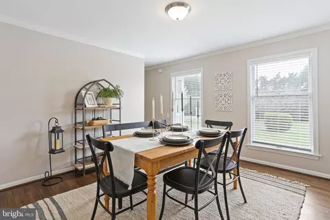 Dining - 3234 Bidle Rd, Middletown, MD 21769 photo 2 of 3