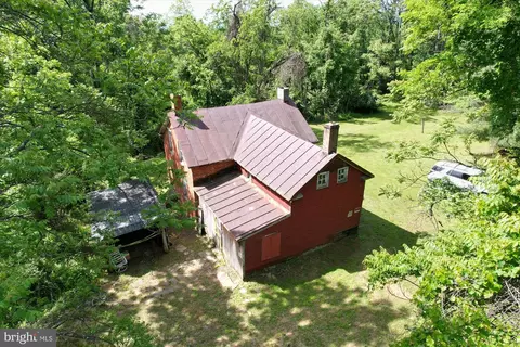 16142 B Kelbaugh Rd, Thurmont, MD 21788 photo 3