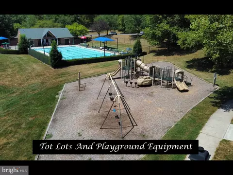 View/Area - 2210 W Palace Green Ter W, Frederick, MD 21702 photo 8 of 9