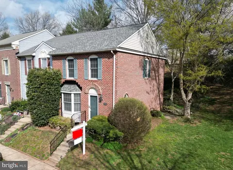 2210 W Palace Green Ter W, Frederick, MD 21702