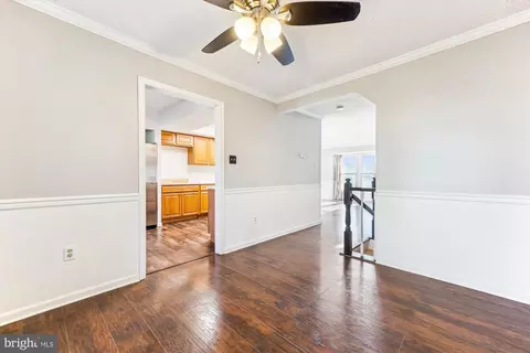 Entry Way - 6431 Tarrington Ct, Frederick, MD 21703 photo 9 of 10