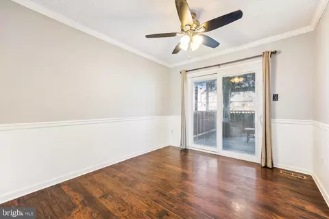 Entry Way - 6431 Tarrington Ct, Frederick, MD 21703 photo 5 of 10