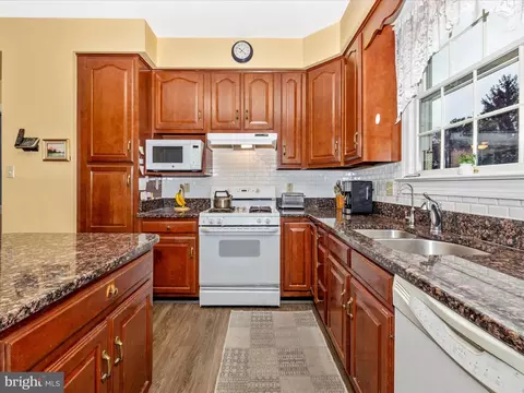 Kitchen - 2420 Cobblestone Way, Frederick, MD 21702 photo 4 of 5