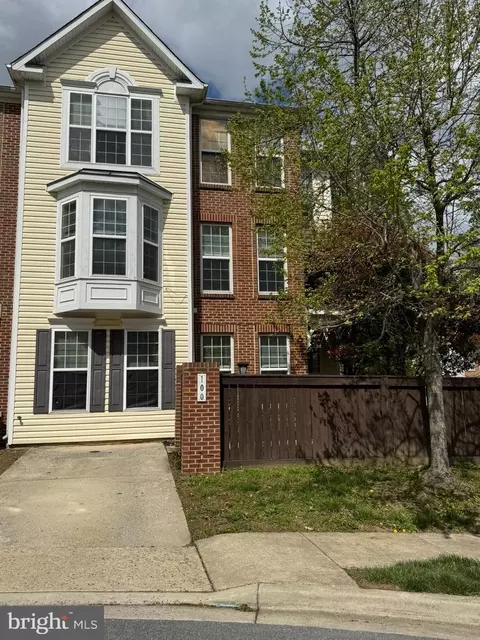 100 Whiskey Creek Cir, Frederick, MD 21702