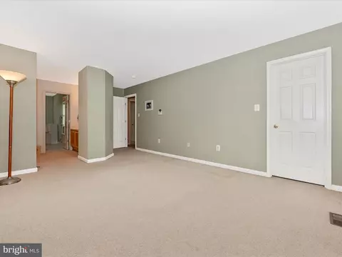 Bedroom - 2233 W Greenleaf Dr, Frederick, MD 21702 photo 3 of 6