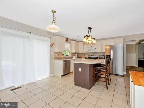 Kitchen - 2233 W Greenleaf Dr, Frederick, MD 21702 photo 9 of 9