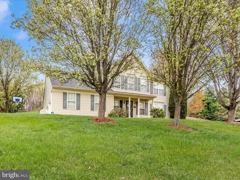 Exterior - 2233 W Greenleaf Dr, Frederick, MD 21702 photo 7 of 11