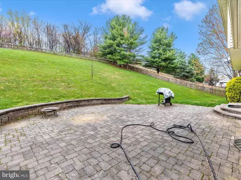 Exterior - 2233 W Greenleaf Dr, Frederick, MD 21702 photo 4 of 11