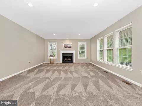 Living - 2233 W Greenleaf Dr, Frederick, MD 21702 photo 4 of 9