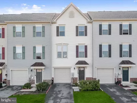 10048 Beerse St, Ijamsville, MD 21754