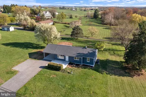 8133 Rocky Ridge Rd, Thurmont, MD 21788