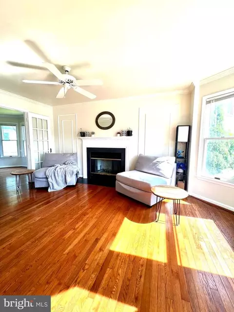 Living - 591 Winterspice Dr, Frederick, MD 21703 photo 1 of 5
