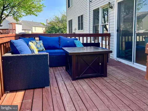 Exterior - 591 Winterspice Dr, Frederick, MD 21703 photo 3 of 3