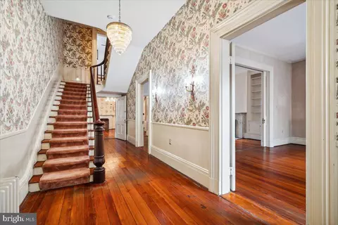 Entry Way - 101 E 2nd St, Frederick, MD 21701 photo 2 of 8