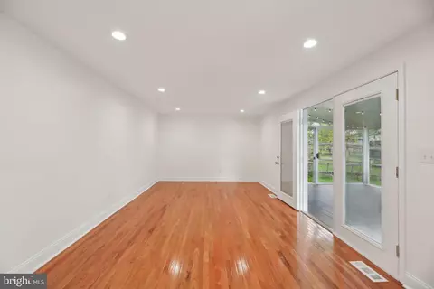 Living - 1844 Millstream Dr, Frederick, MD 21702 photo 5 of 7
