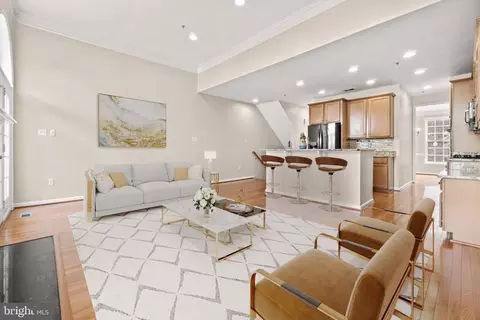 8972 Amelung St, Frederick, MD 21704 photo 5