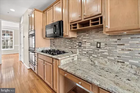 8972 Amelung St, Frederick, MD 21704 photo 9