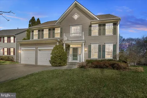 604 Bushytail Dr, Frederick, MD 21703
